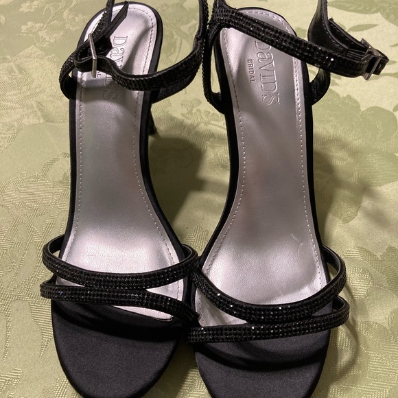 Black rhinestone strapped 3” heels, Sz 7 1/2 ladies - Picture 3 of 6